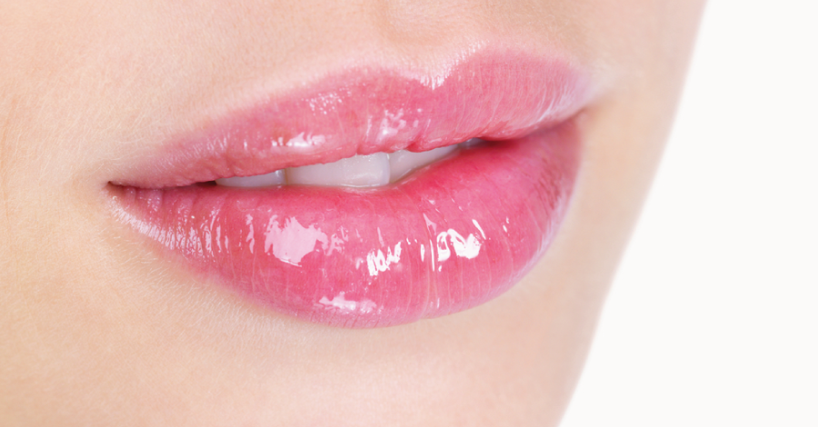 Hidratação labial: saiba como manter os lábios protegidos